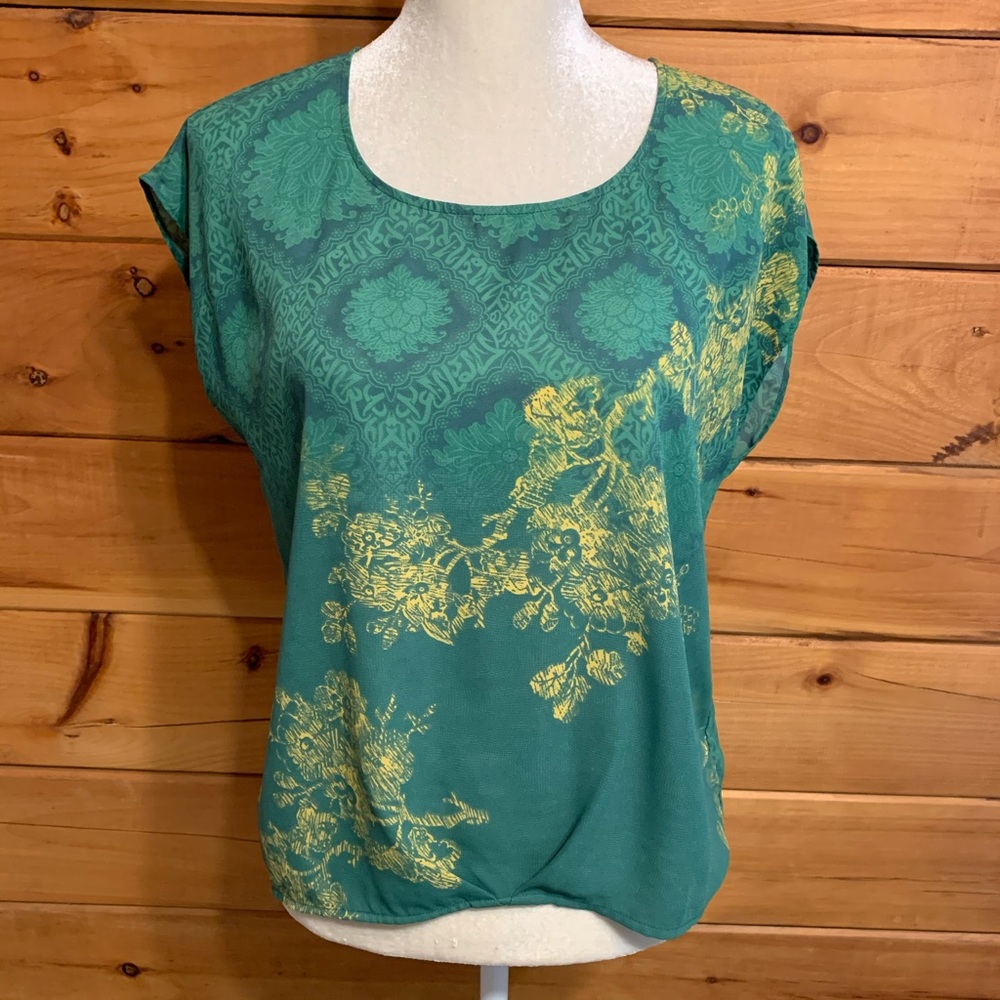 CAbi Green with Envy Top